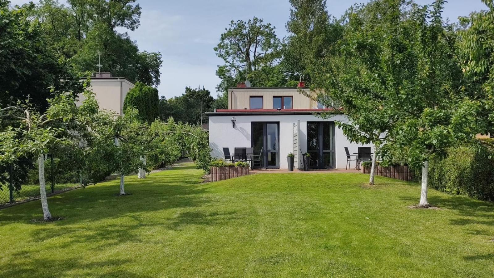 Domki Na Wodnej Apartment Колобжег Екстериор снимка